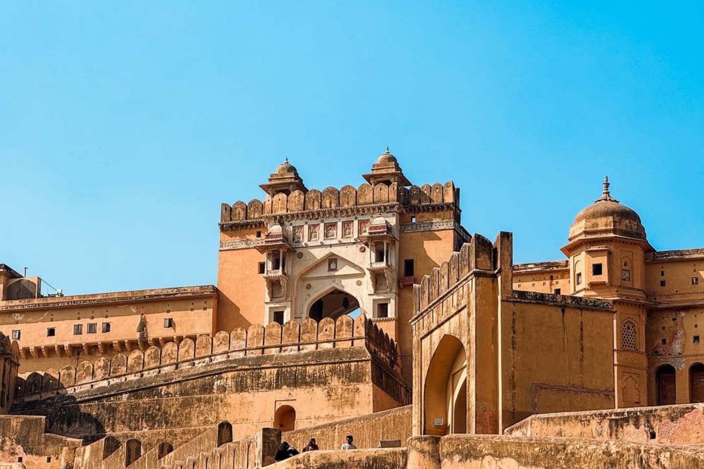 Jaipur Tour Package from Delhi with Tamil Driver 1N/2D tour package